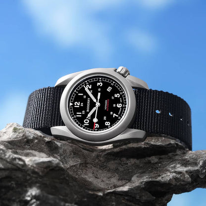 Boderry Field Watch: Titanium Automatic Watch